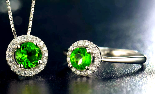 Why Does August Have 3 Birthstones?