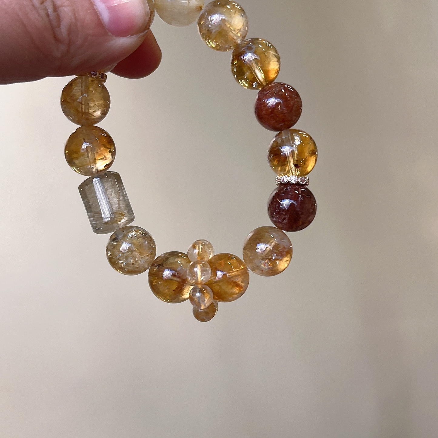 Natural Rutilated Citrine Tower Crystal Bracelet – Healing Energy for Abundance & Clarity