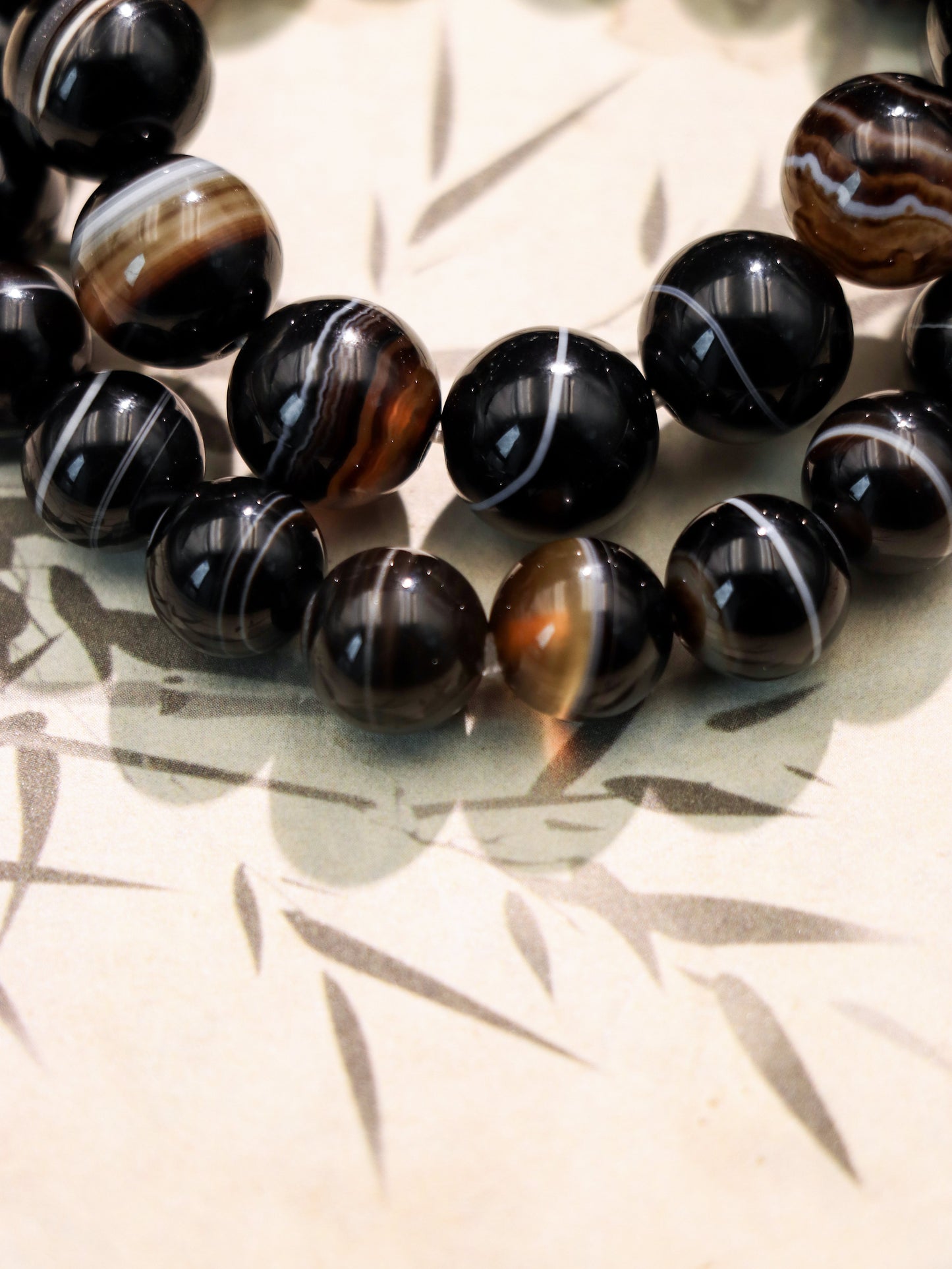 Striped Agate Crystal Bracelet – Balance & Stress Relief XUANSHU