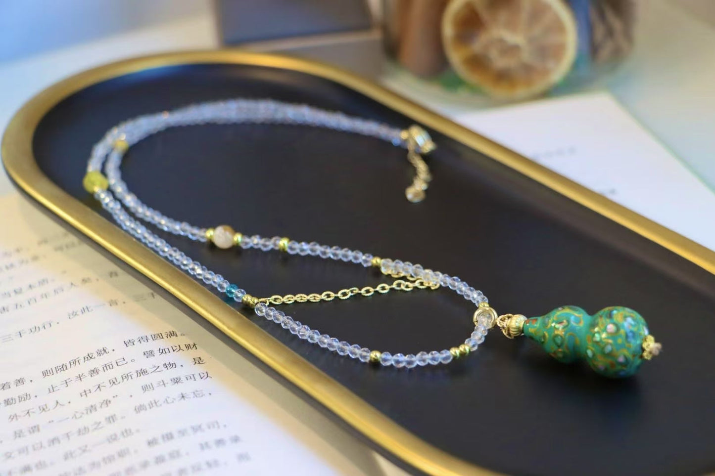 Lacquered Mother-of-Pearl Gourd Pendant Necklace – Water Element Protection XUANSHU