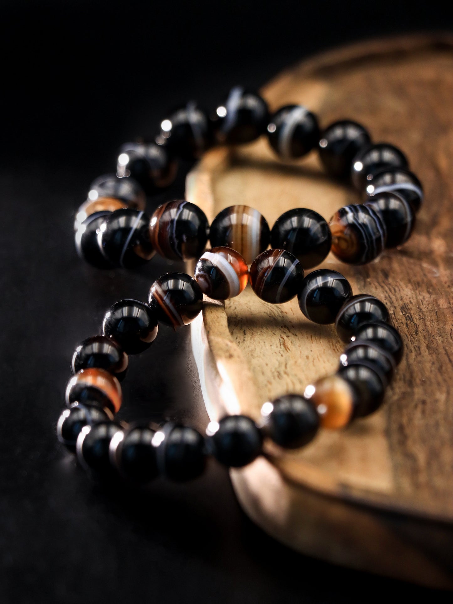 Striped Agate Crystal Bracelet – Balance & Stress Relief XUANSHU