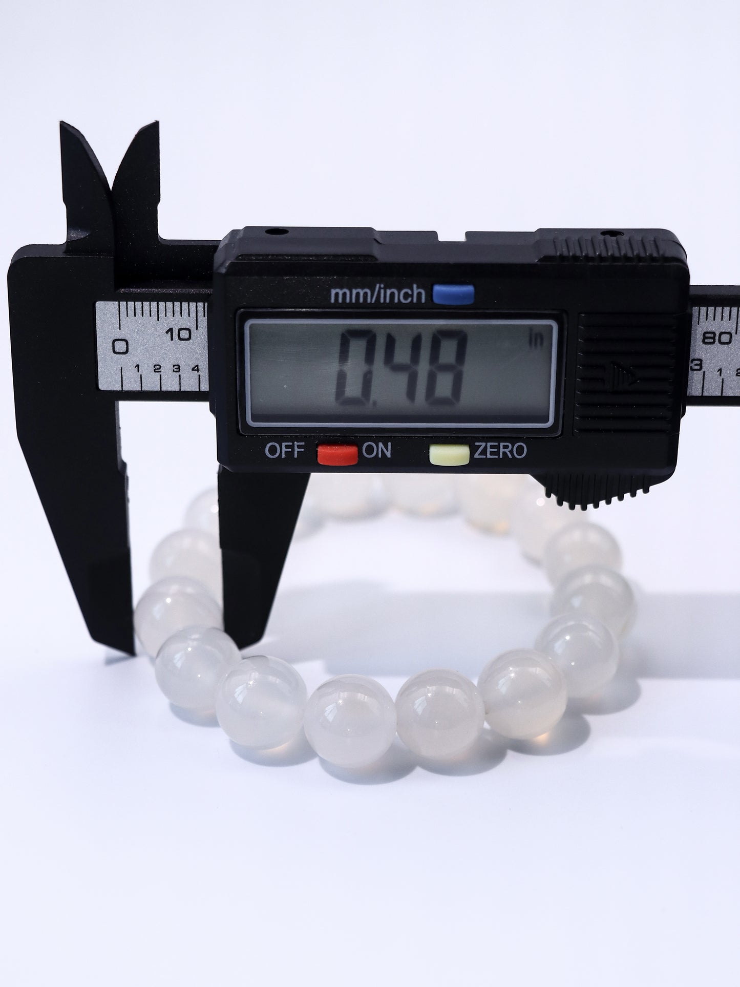 Natural White Agate – Emotional Balance & Spiritual Clarity Bracelet