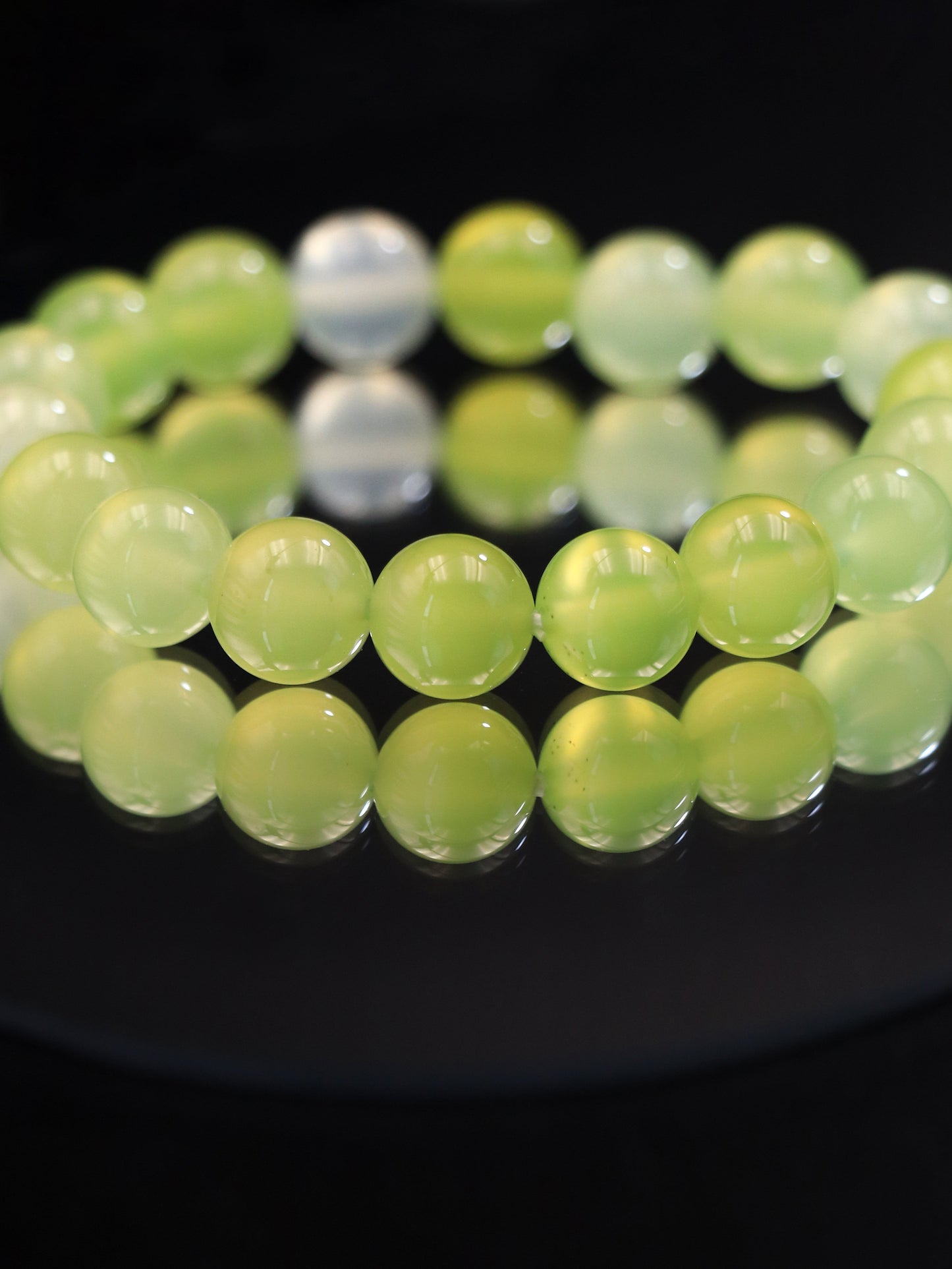 Prehnite Healing Crystal Bracelet – Enhance Emotional Clarity & Calmness XUANSHU