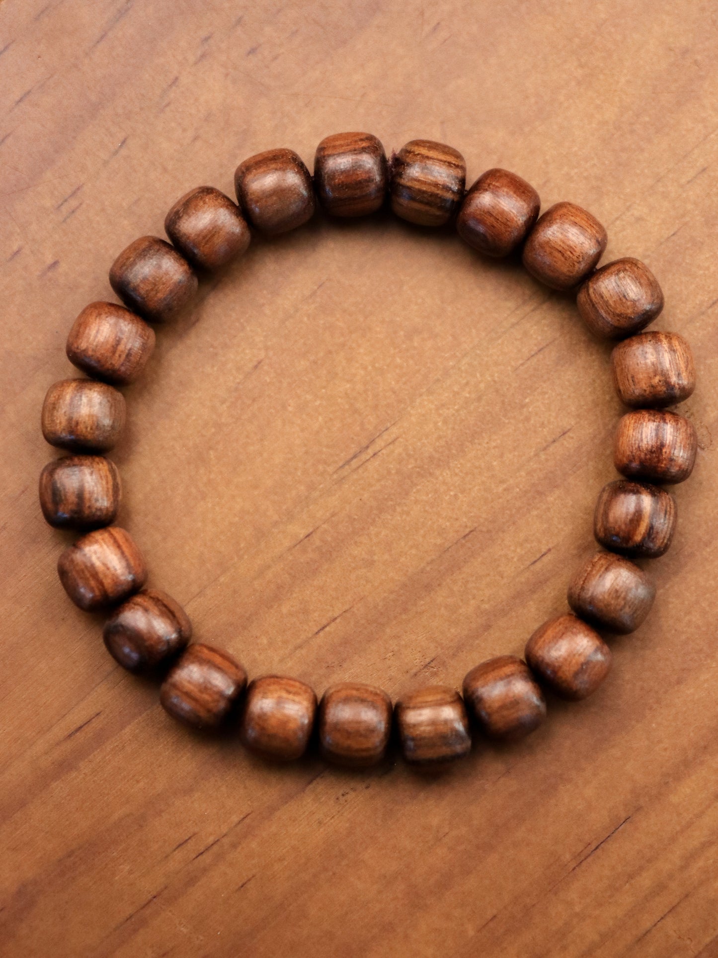 Natural Black Rosewood Bracelet – Deep Brown Tones & Minimalist Style & Daily Elegance