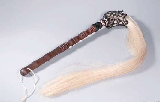 What-Is-A-Horsetail-Whisk-Fu-chen Xuan Shu