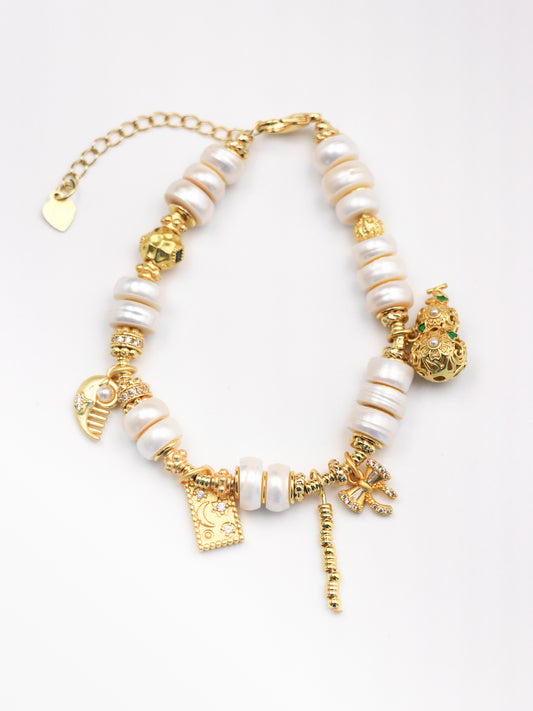 Natural Pearl Tablet & Gold-Plated Peanut Bracelet