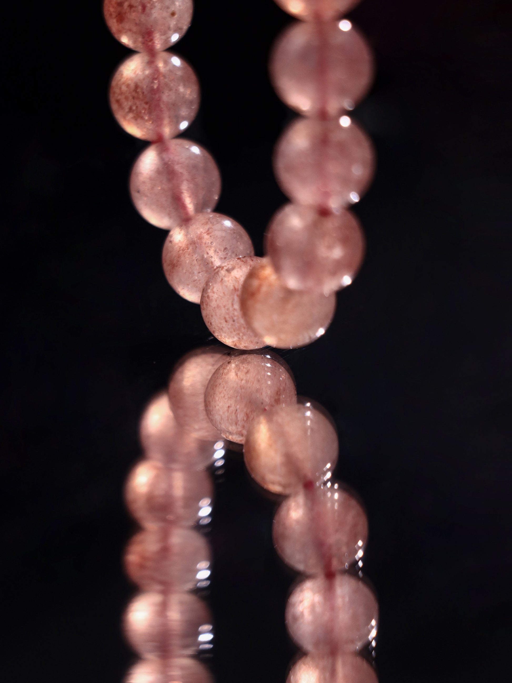 Natural Strawberry Crystal Bracelet - Boosts Emotional Balance & Self-Love XUANSHU