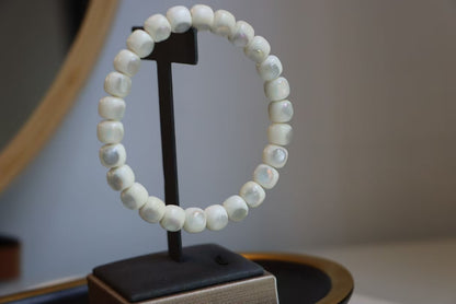 White Jade Inlaid Bodhi Root Bracelet — Promoting Longevity